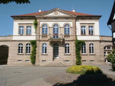 Rathaus Lustadt